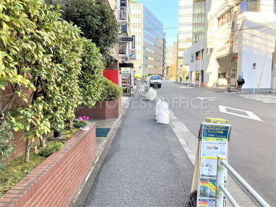 ビル周辺風景②