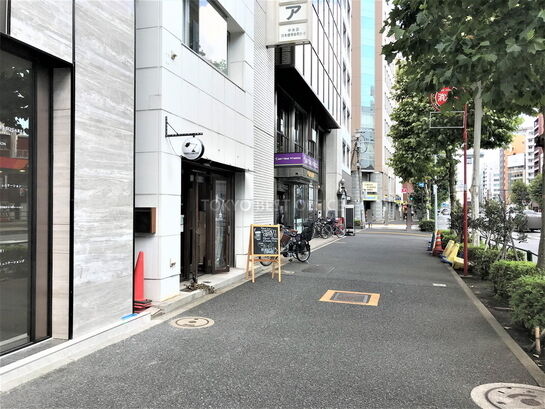 ビル周辺風景②