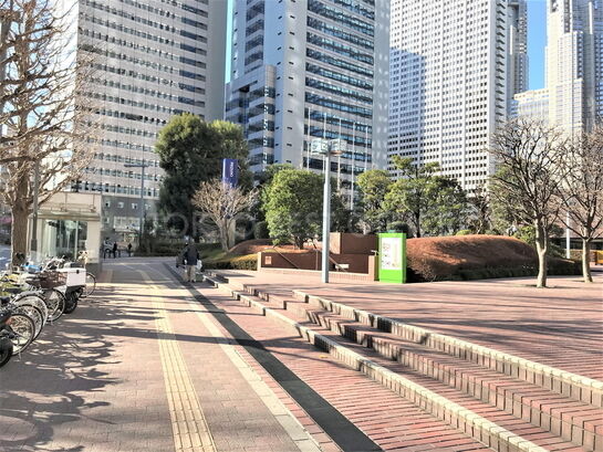 ビル周辺風景⑧