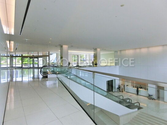 2階エントランスロビー②