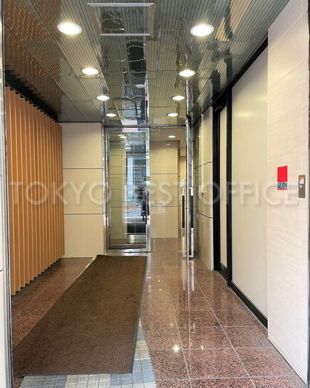 エントランスホール①