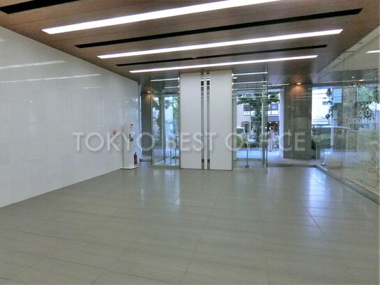 エントランスホール②