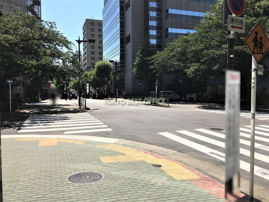 ビル周辺風景④