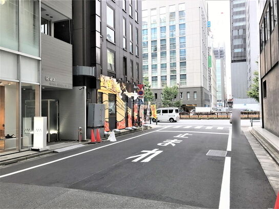 ビル周辺風景①