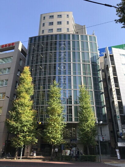 新御茶ノ水アーバントリニティビル外観①