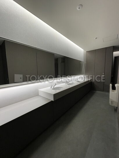 16階 女性お手洗い