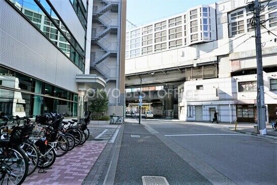 ビル周辺風景②