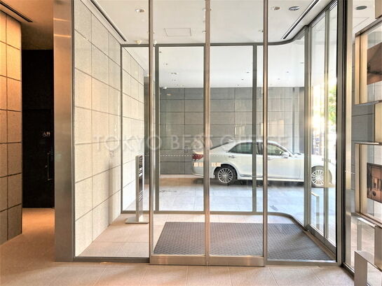 エントランスホール