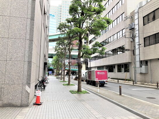 ビル周辺風景⑤