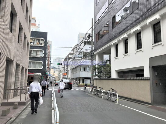 ビル周辺風景②