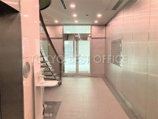 エントランスホール（裏手側）②