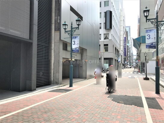 ビル周辺風景②