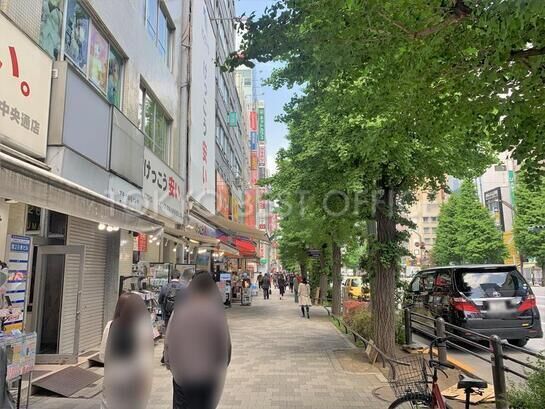 ビル周辺風景②