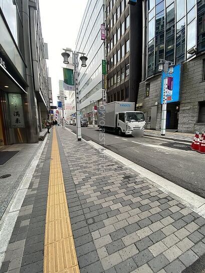 ビル周辺風景②