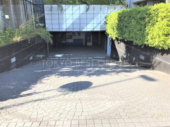 駐車場入口