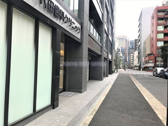 ビル周辺風景②