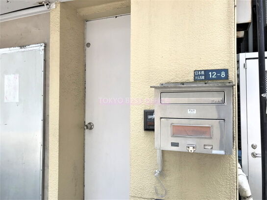 ビルエントランス②