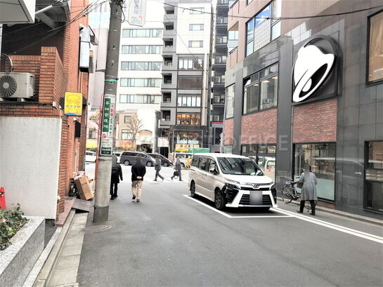 ビル周辺風景⑤