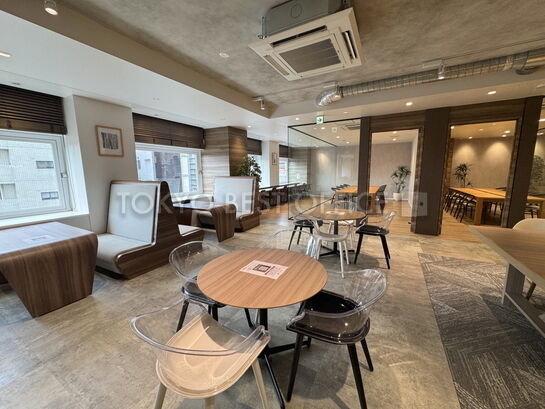 オフィス室内一例