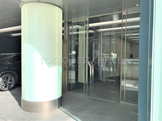 ビルエントランス①