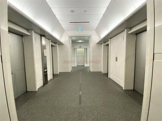 エレベーターホール