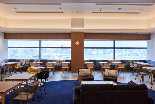 スカイラウンジ（23F）