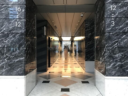 エレベーターホール