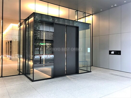 ビルエントランス③