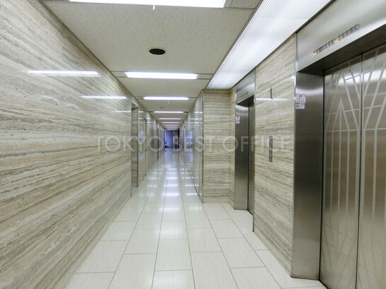 エレベーターホール