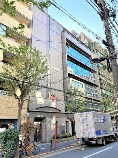 アトラスビル外観②