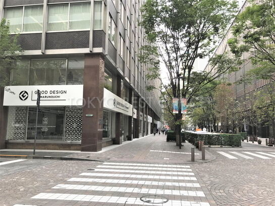 ビル周辺風景①