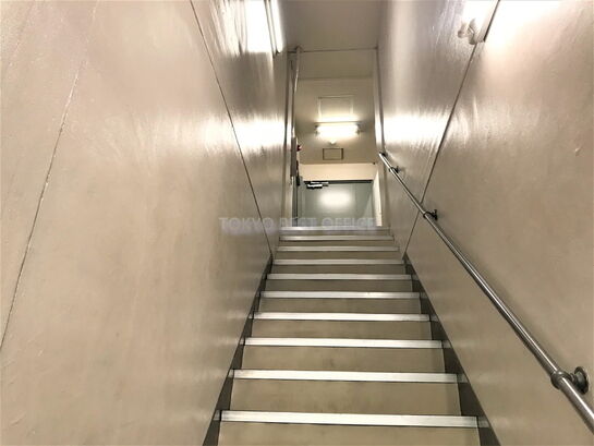 エントランスホール