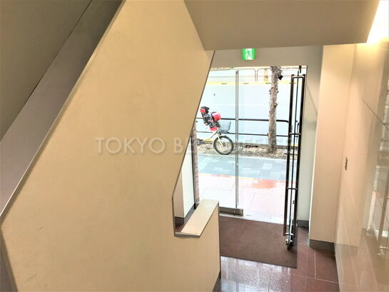 エントランスホール③