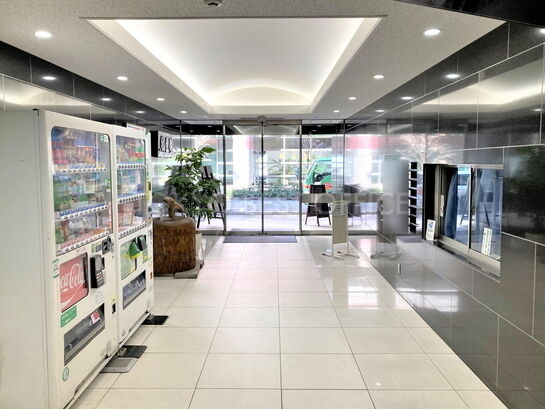 エントランスホール②