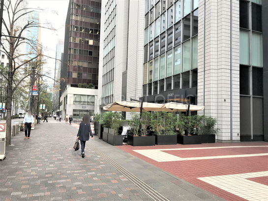 ビル周辺風景⑦