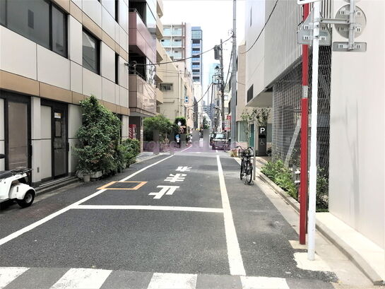 ビル周辺風景④