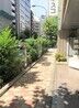 ビル周辺風景①